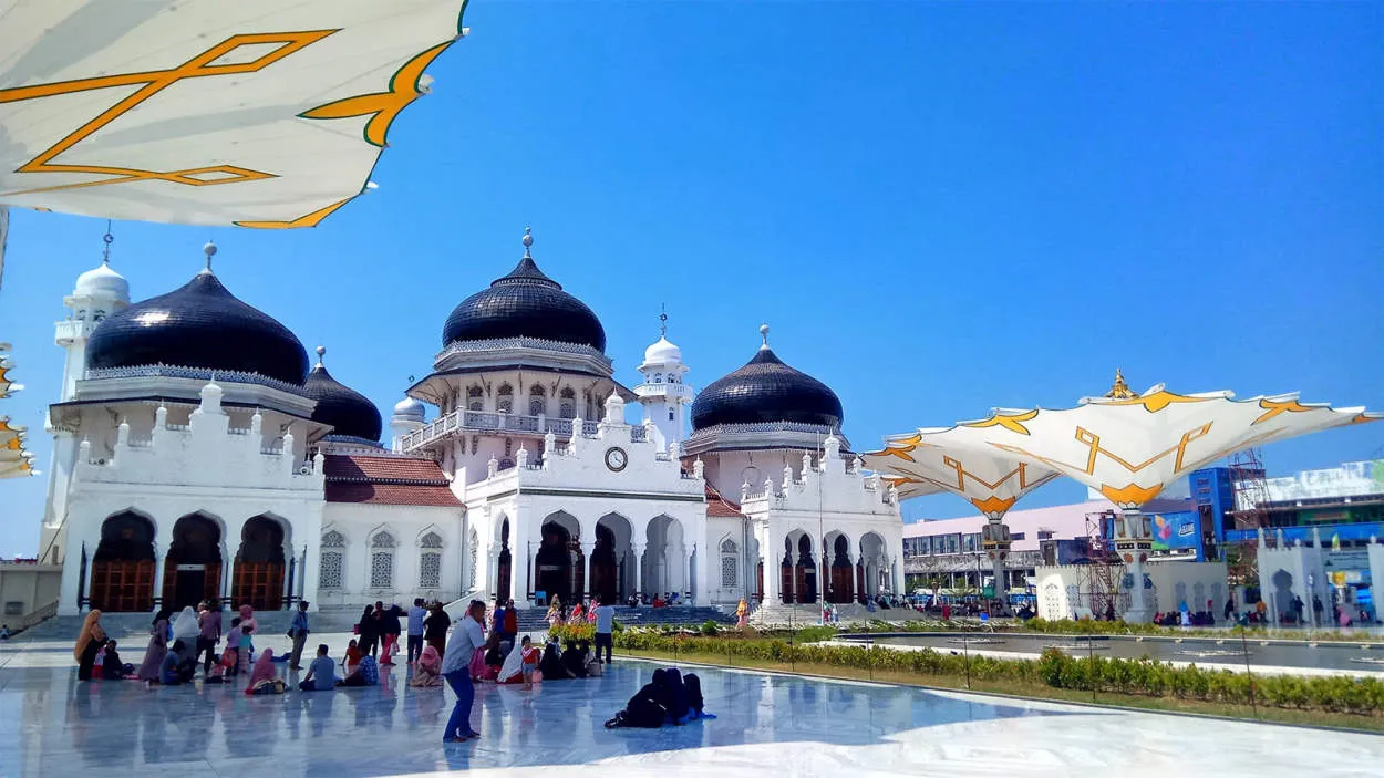 Tips Traveling Banda Aceh: Pesona Wisata Sejarah dan Religi