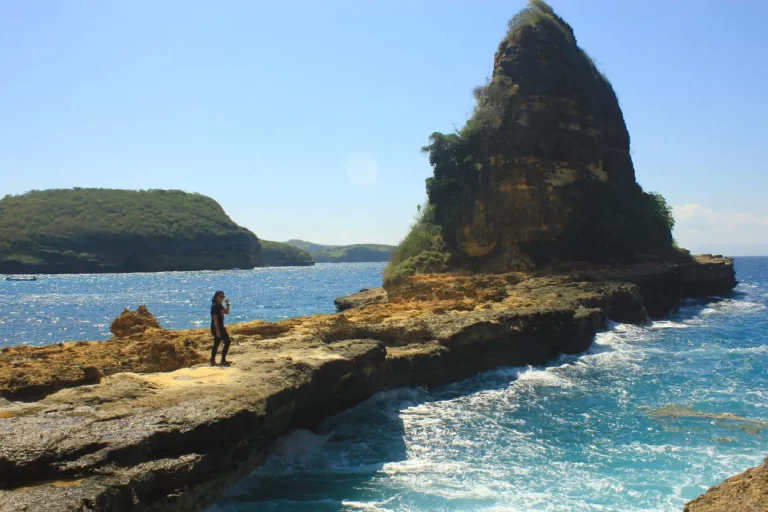 Tips Traveling Lombok: Petualangan Menuju Eksotisme Pantai Tersembunyi