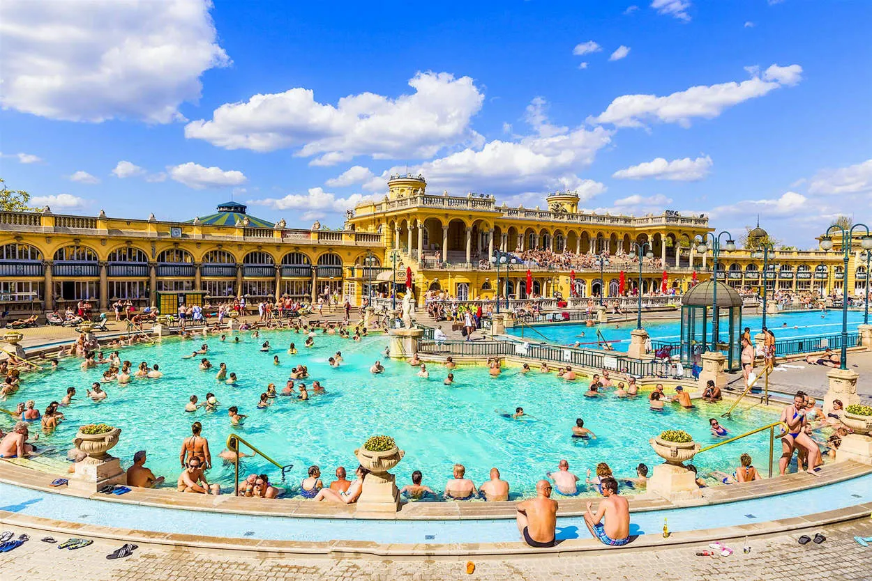 Tips for Traveling in Budapest: Thermal Baths and Danube Views