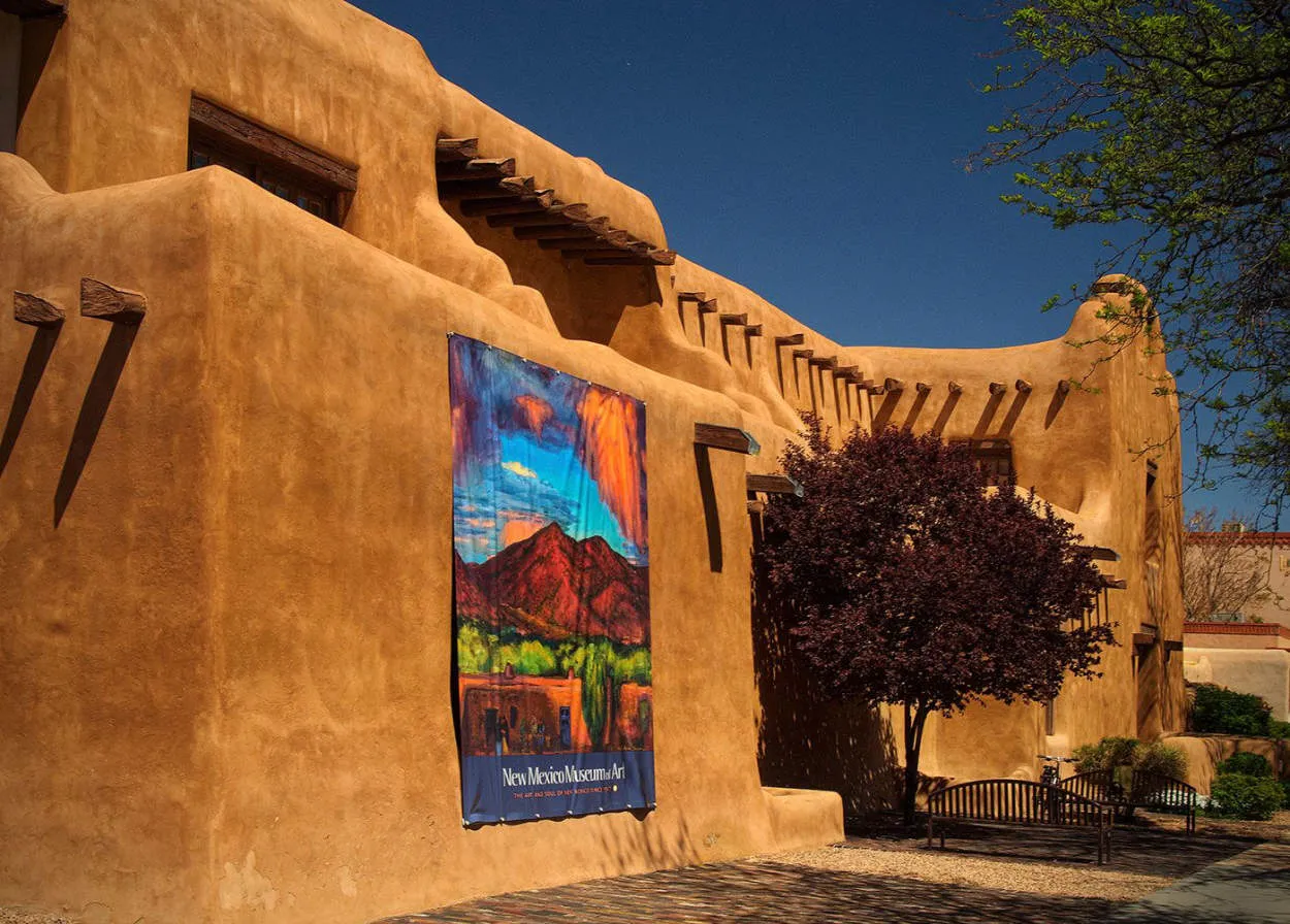 Tips for Traveling in New Mexico: Art, Culture, and Desert Landscapes